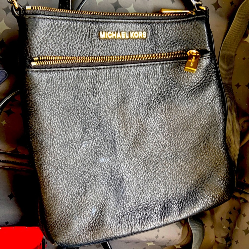 Shoulder bag